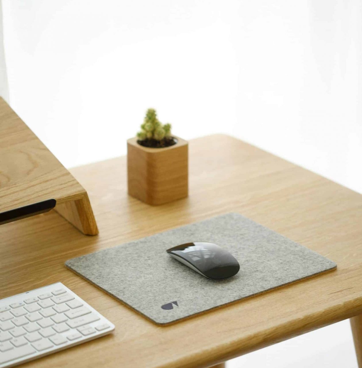 bureau incription en bois